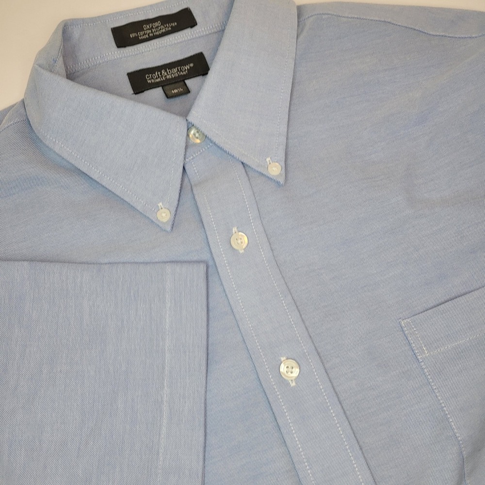 Craft & Barrow Oxford Shirt Mens 18.5 Blue Excellent Wrinkle Resistant Short Slv